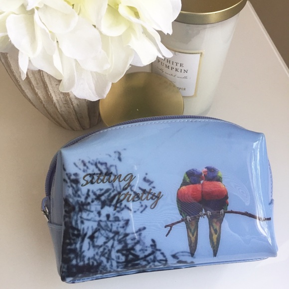 Catseye ‘Sitting Pretty’ Pouch - Picture 3 of 4